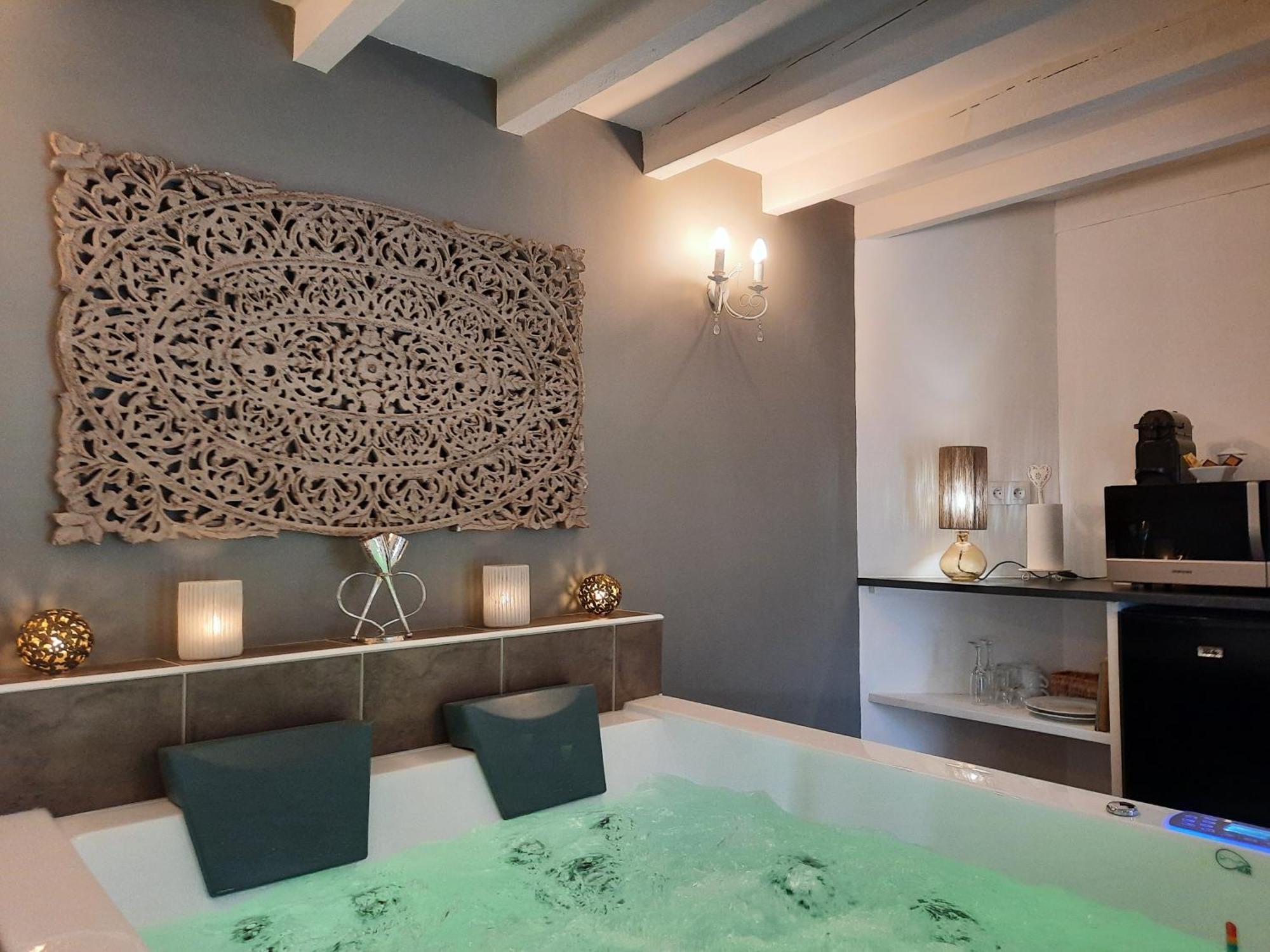 Charme Au Fil De L'Eau Hotel Vendieres ภายนอก รูปภาพ