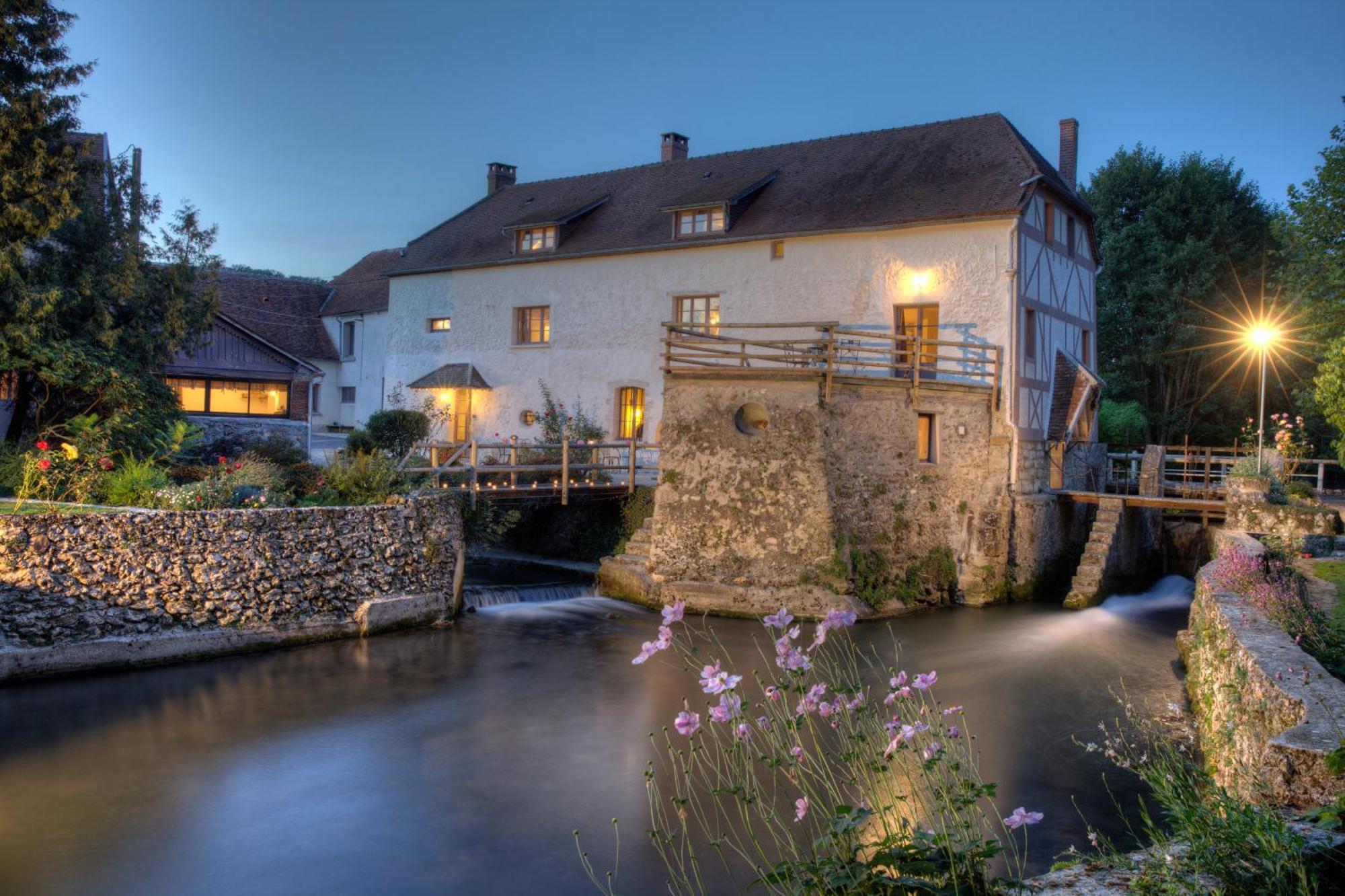 Charme Au Fil De L'Eau Hotel Vendieres ภายนอก รูปภาพ