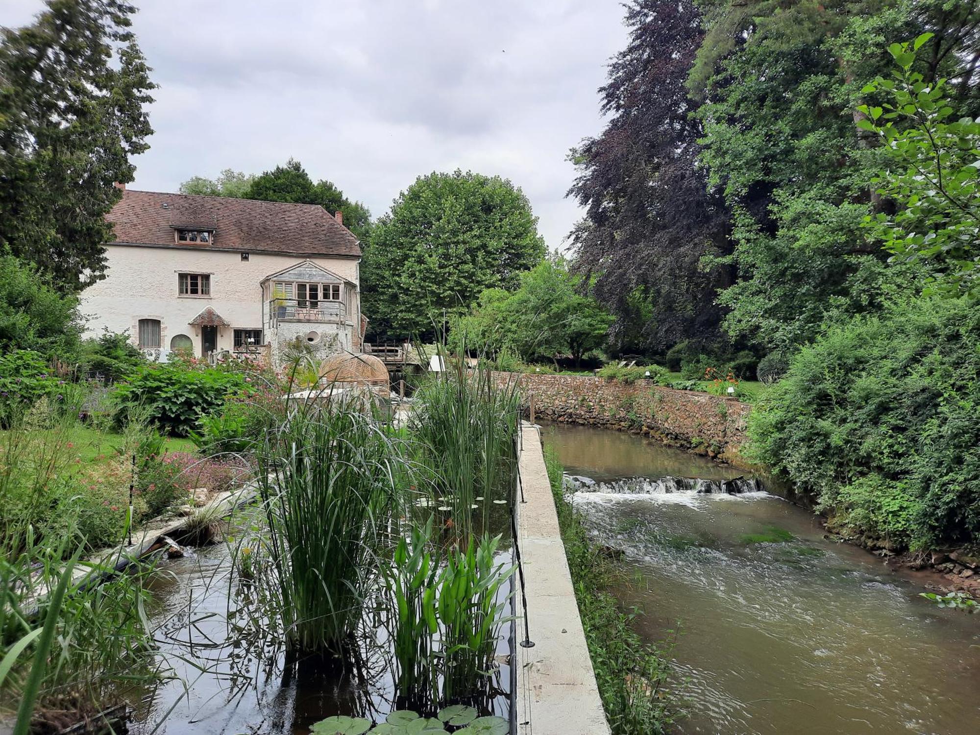 Charme Au Fil De L'Eau Hotel Vendieres ภายนอก รูปภาพ