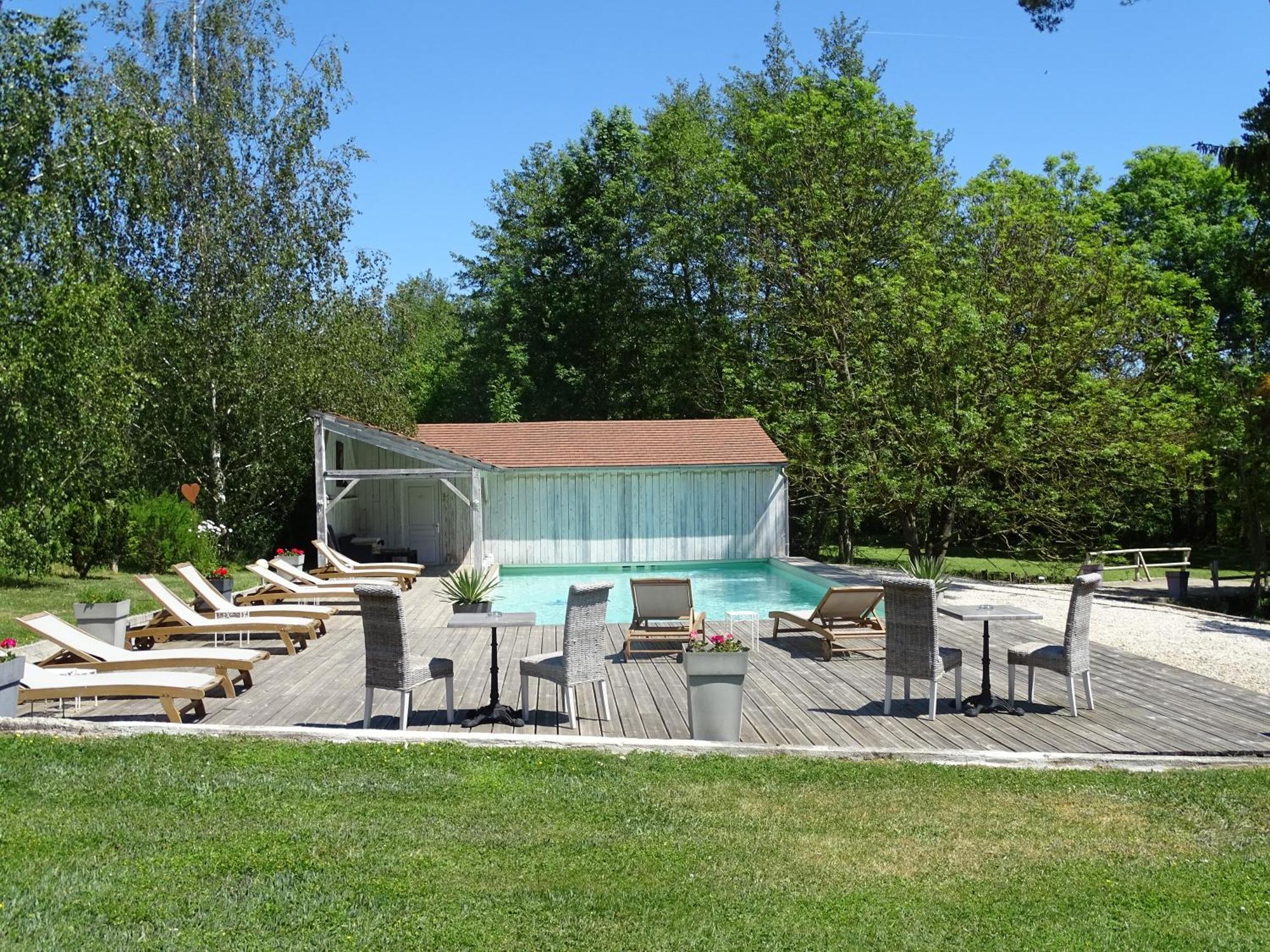 Charme Au Fil De L'Eau Hotel Vendieres ภายนอก รูปภาพ